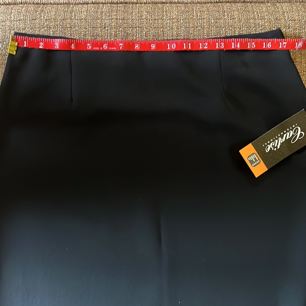Black A-Line Long Skirt - Picture 6 of 14